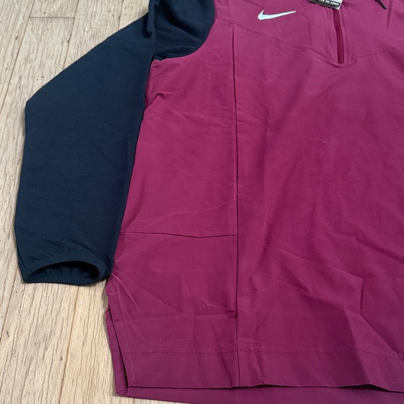 Nike Men’s Lightweight Player Jacket Maroon - Picture 4 of 12